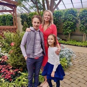 Meet your Posher, Christine